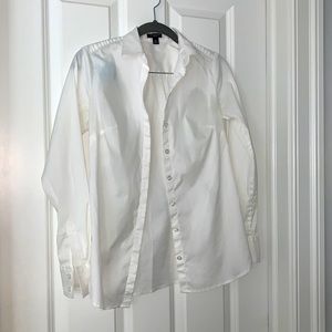 Anne Taylor Petite women’s white dress shirt